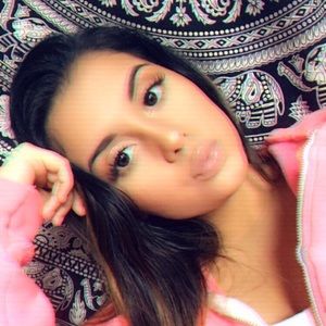 Meet your Posher, Reba